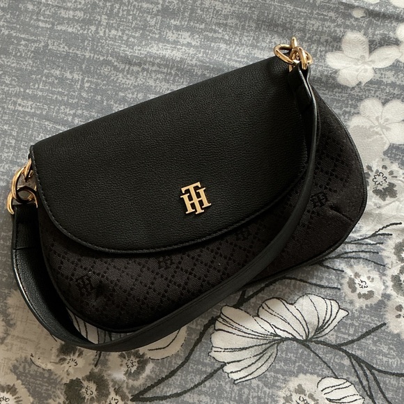 Tommy Hilfiger Handbags - Tommy Hilfiger Black Shoulder Bag with Gold Accents